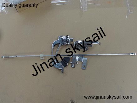 62J03-05010-A Higer KLQ6668 Middle door inner lock handle pin rod assembly