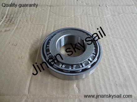Z7310E 30310 7310E Zhongtong dongyue LCK6898H Front wheel hub outer bearing Z7310E 30310 7310E